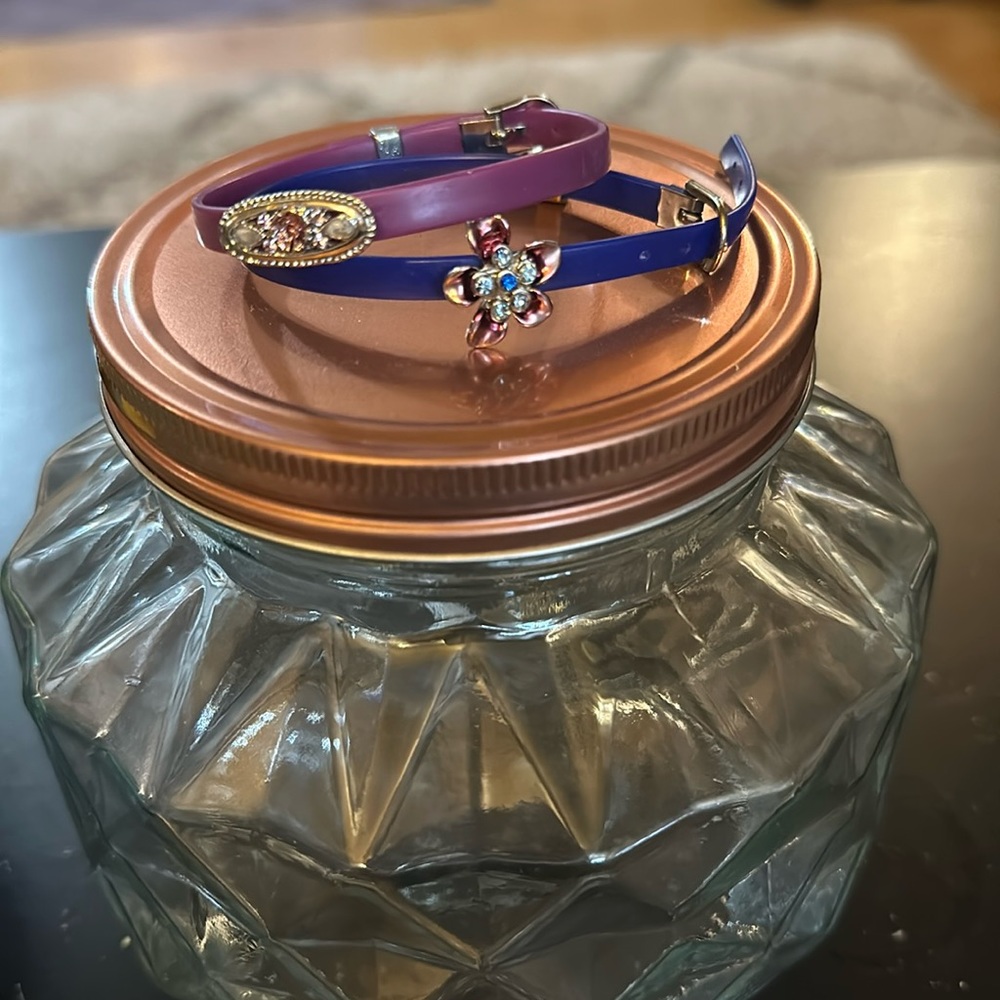Pair of bracelets